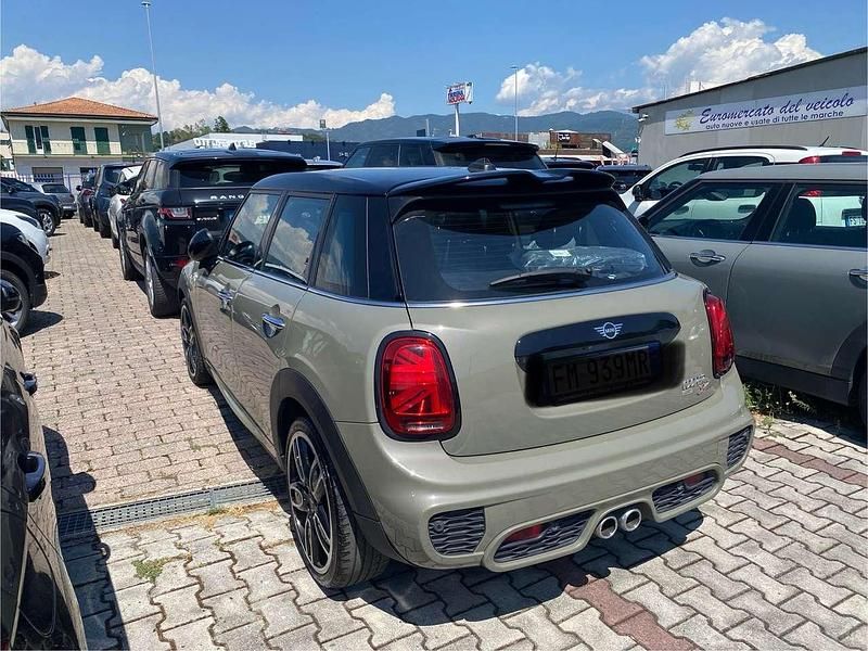 Usata Mini Cooper SD Hype 170 CV (125 kW) 2018 Beige Utilitaria