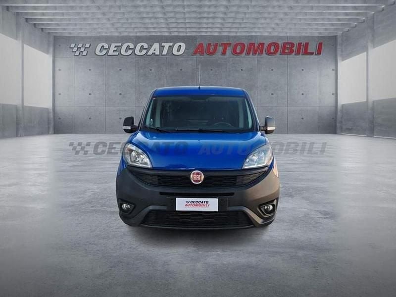 Usata Fiat Doblò 95 CV (69 kW) 2018 Blu Monovolume