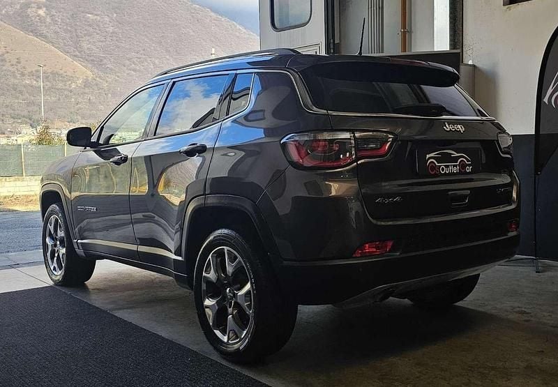 Usata Jeep Compass Limited 170 CV (125 kW) 2020 Grigio SUV