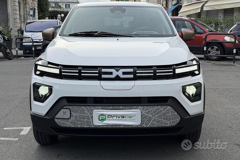 Usata Dacia Spring Extreme 47 kW (65 CV) 2025 Bianco Utilitaria