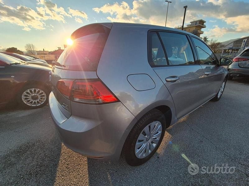 Usata VW Golf VII Comfortline 110 CV (80 kW) 2015 Grigio Berlina