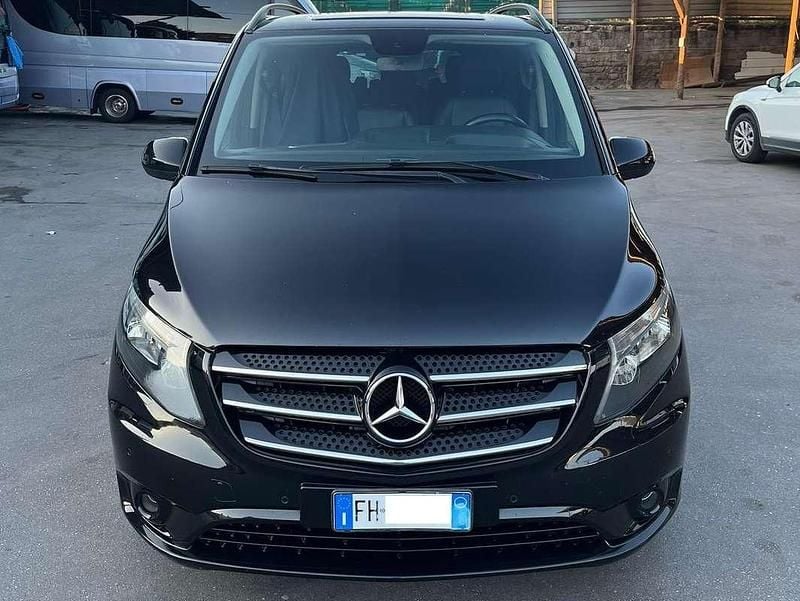 Nero Usata 2017 Mercedes Vito Furgone | 13.000 € (Super prezzo) - Immagine 1/4