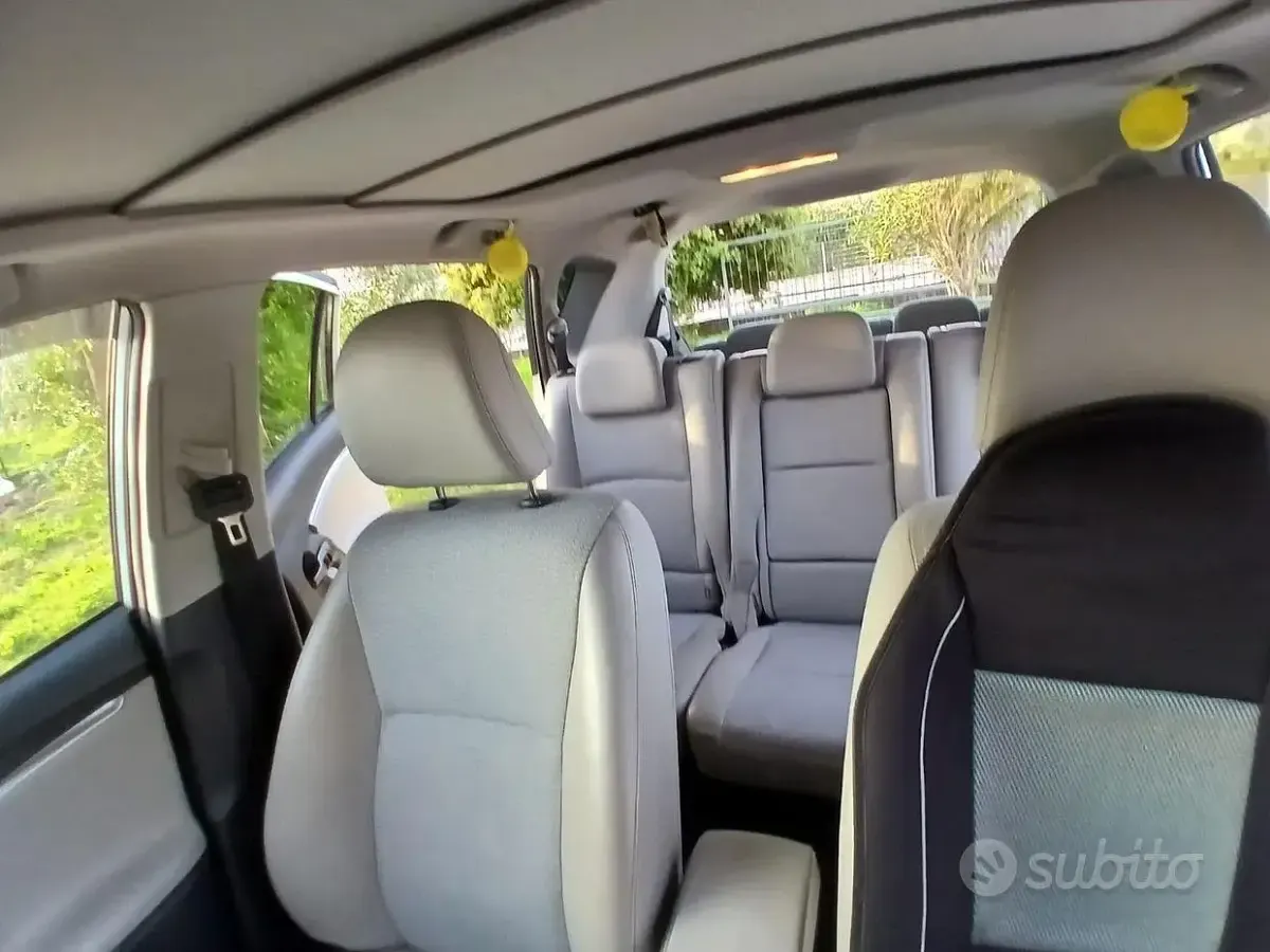 Usata Toyota Verso 111 CV (81 kW) 2014 Bianco Monovolume