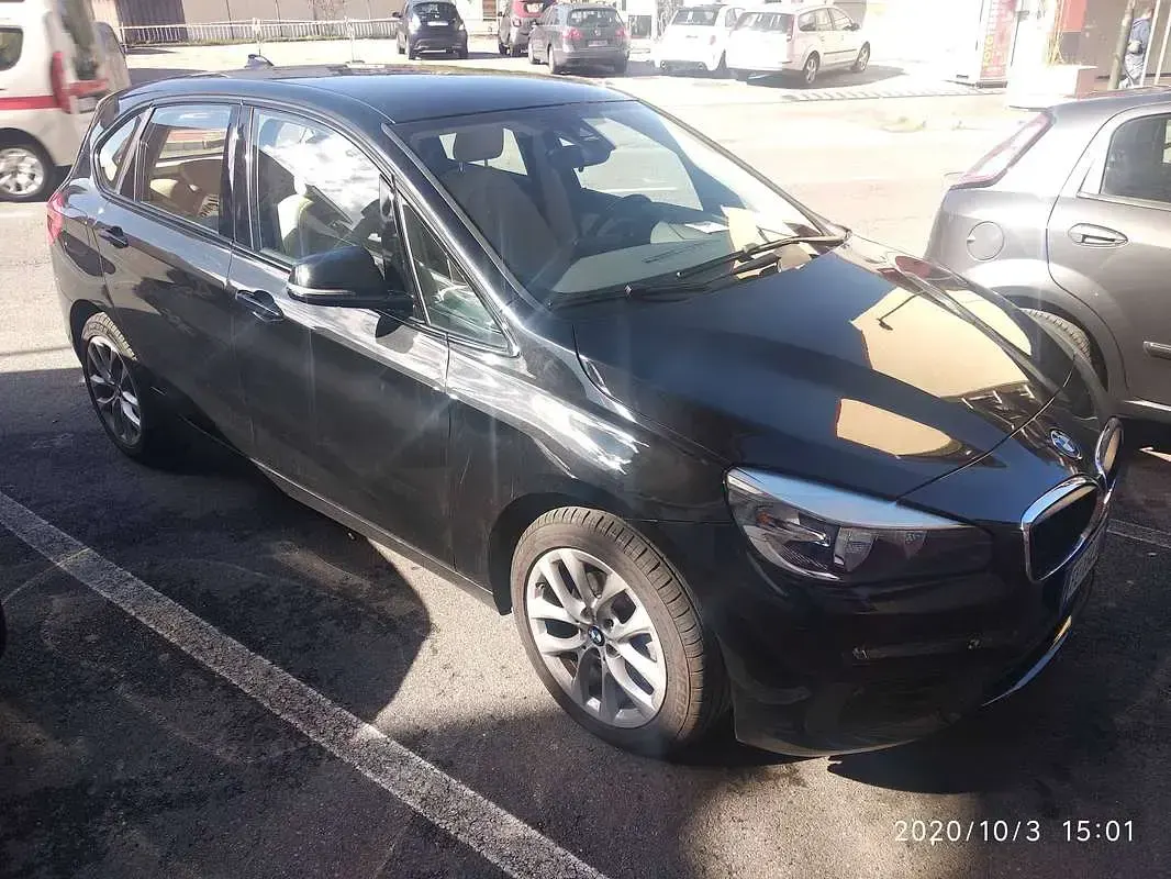 Usata BMW 216 Active Tourer Advantage 116 CV (85 kW) 2016 Nero Monovolume