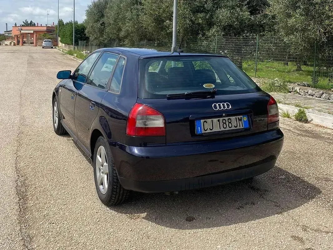 Usata Audi A3 Ambition 110 CV (80 kW) 2000 Utilitaria