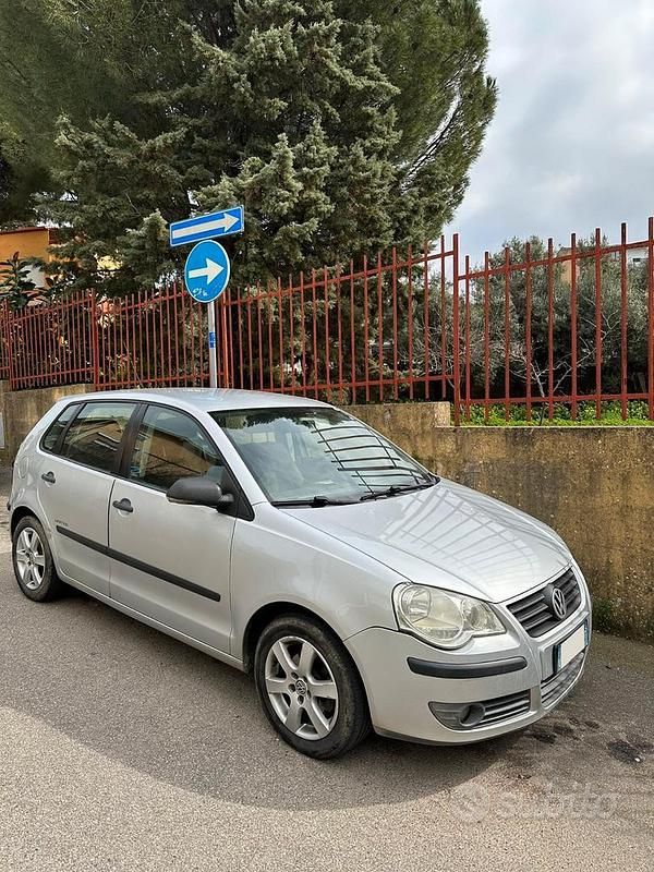 Usata VW Polo 2009 Grigio Utilitaria