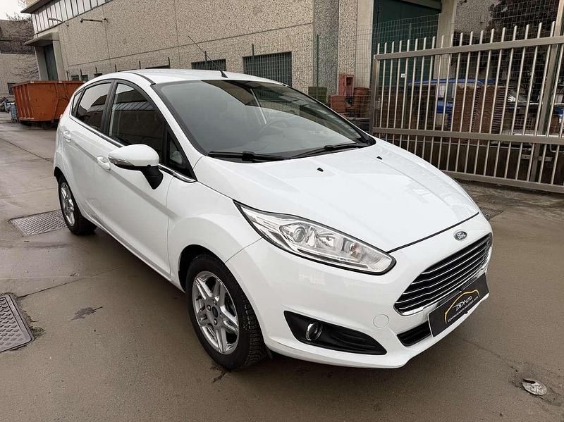 Usata Ford Fiesta Titanium 80 CV (58 kW) 2013 Other Berlina