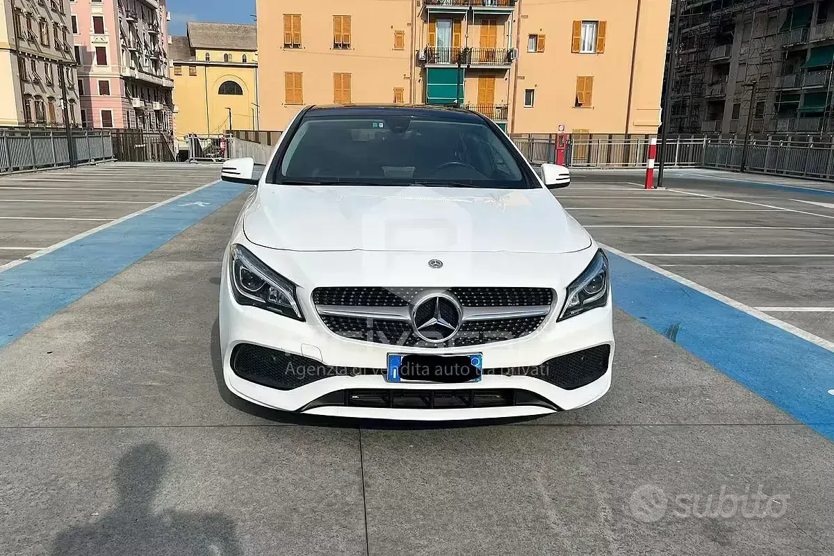 Usata Mercedes CLA200 Premium 136 CV (100 kW) 2018 Bianco Coupé