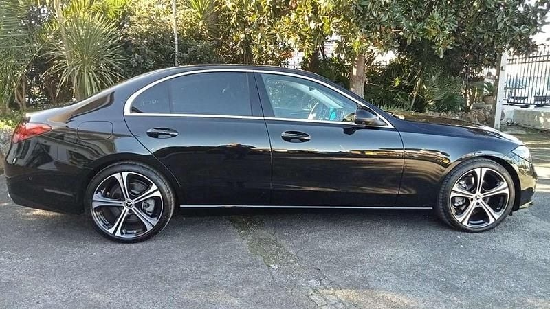 Nero Usata 2024 Mercedes C200 Advanced Tre volumi | 39.800 € (Super prezzo) - Immagine 1/4