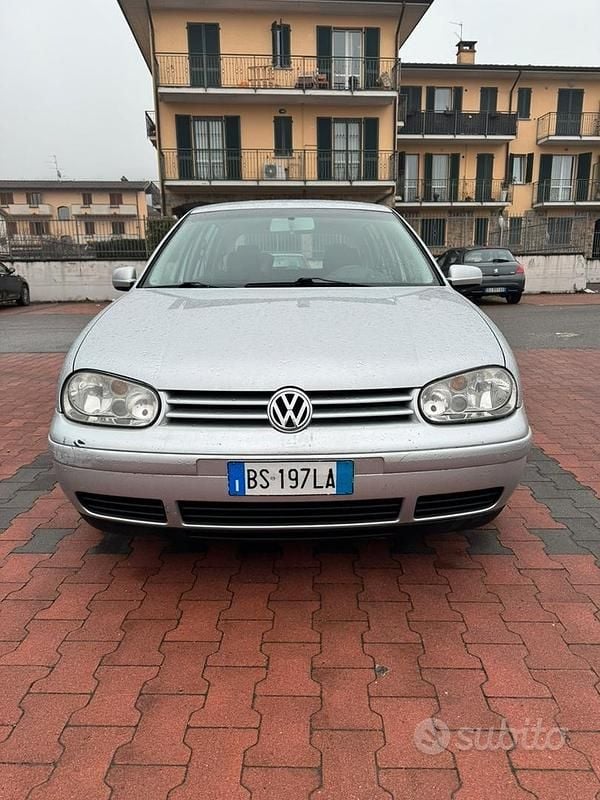 Usata VW Golf IV GTI 150 CV (110 kW) 2001 Berlina