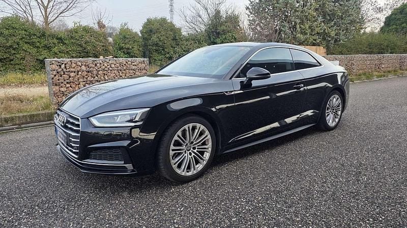 Usata Audi A5 Design 190 CV (139 kW) 2018 Coupé