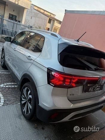 Usata VW T-Cross Style 116 CV (85 kW) 2024 Grigio SUV