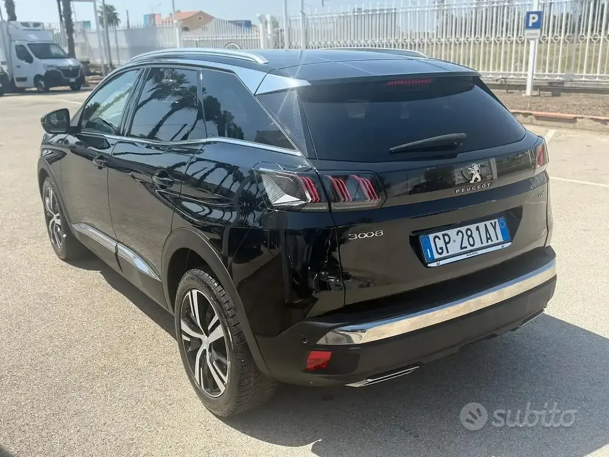 Usata Peugeot 3008 GT 131 CV (96 kW) 2023 Nero SUV