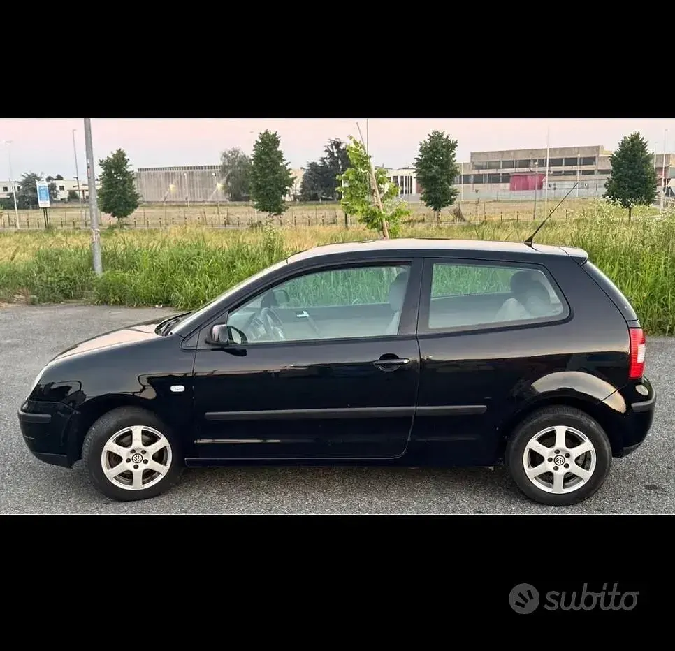 Usata VW Polo 75 CV (55 kW) 2004 Nero Utilitaria