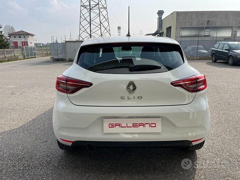Usata Renault Clio V Life 90 CV (66 kW) 2021 Bianco Berlina