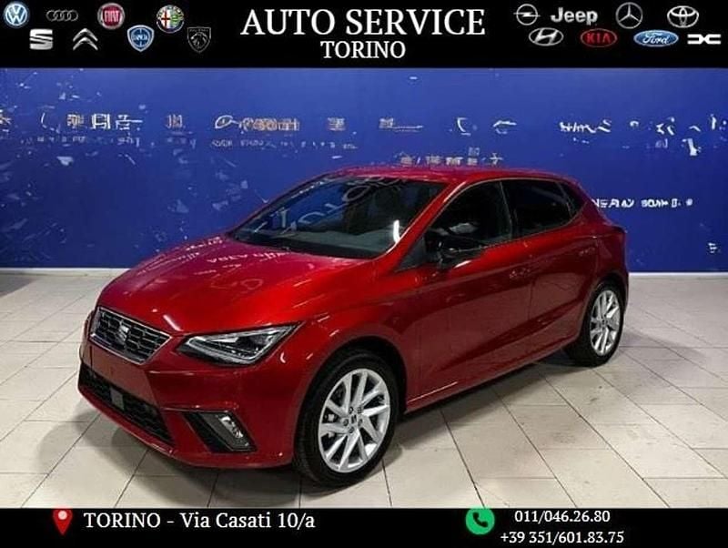Rosso desire Nuova 2025 Seat Ibiza FR Tre volumi | 15.890 € (Super prezzo) - Immagine 1/4