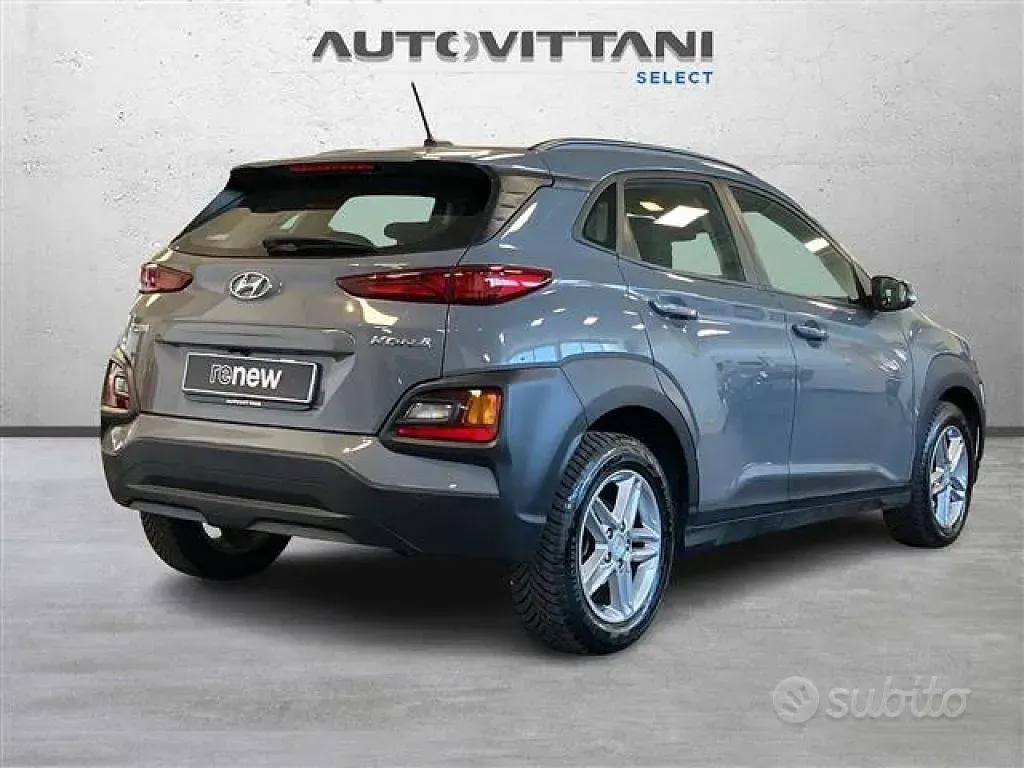 Usata Hyundai Kona Xpossible 120 CV (88 kW) 2019 Gray SUV