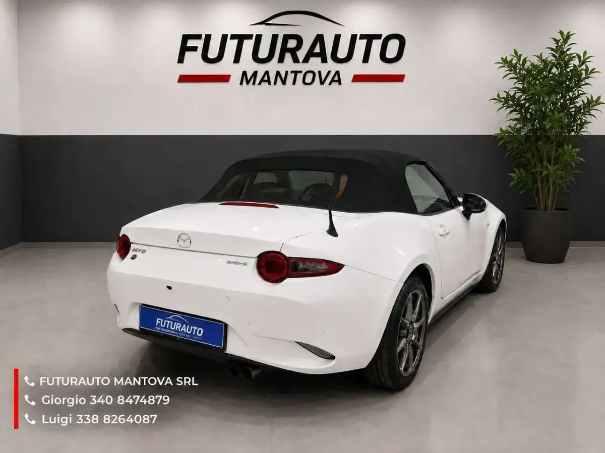 Usata Mazda MX5 Exceed 132 CV (97 kW) 2022 Bianco Cabrio
