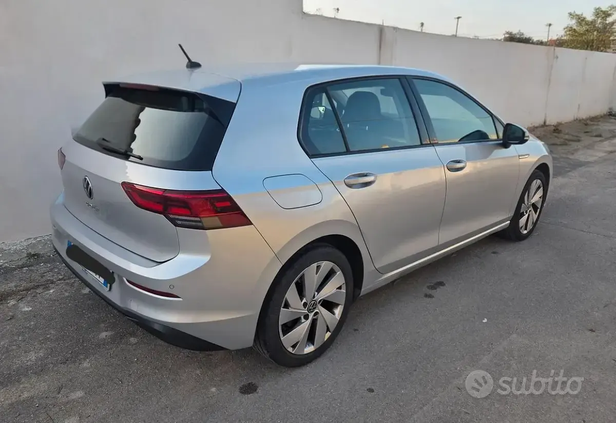Usata VW Golf VII 116 CV (85 kW) 2020 Grigio Berlina