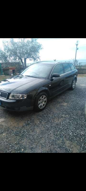 Usata 2003 Audi A4 Ambiente Station wagon | 1000 € (Super prezzo) - Immagine 1/2