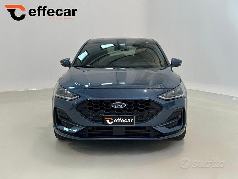 Usata Ford Focus ST-Line 125 CV (91 kW) 2023 Blu Berlina