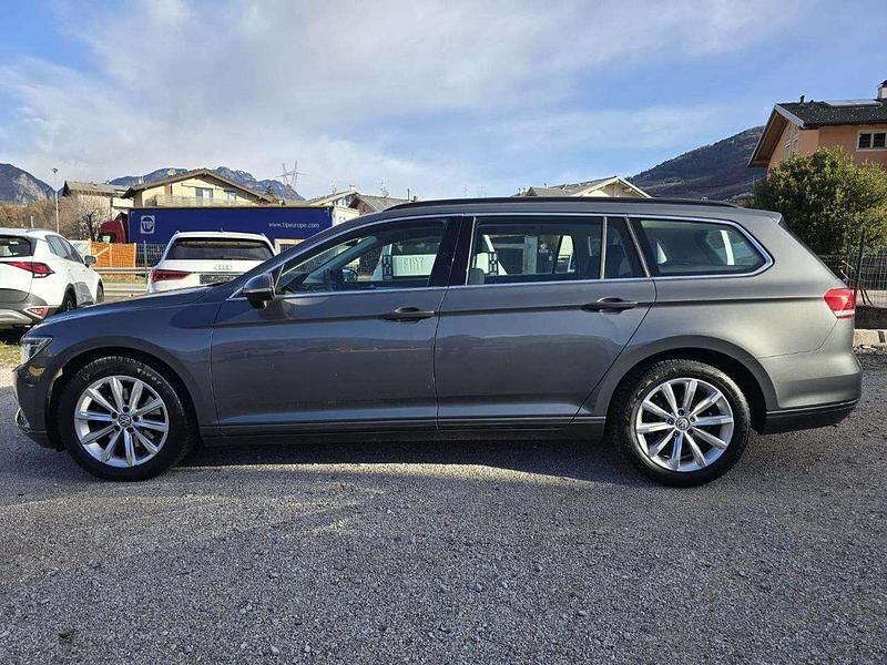 Usata VW Passat Business 150 CV (110 kW) 2017 Grigio Station wagon