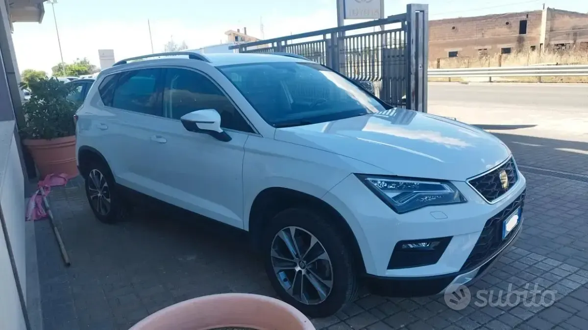 Usata Seat Ateca Ecomotive 116 CV (85 kW) 2018 Bianco SUV