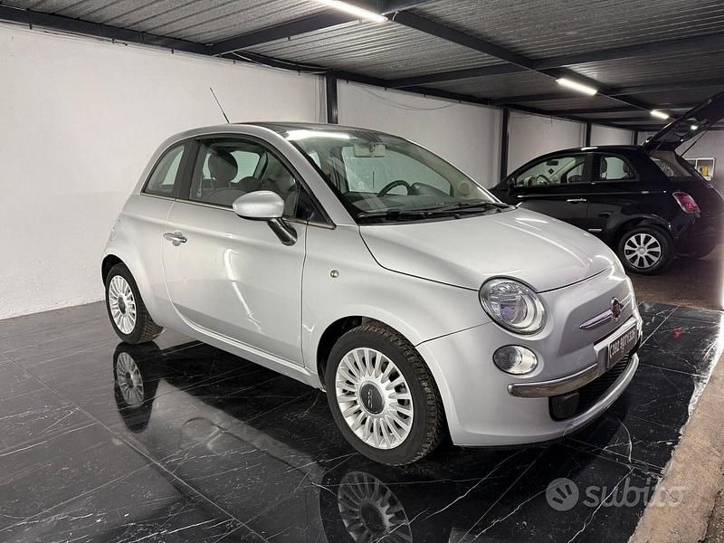 Grigio Usata 2009 Fiat 500 Tre volumi | 3999 € (Ottimo prezzo) - Immagine 1/4