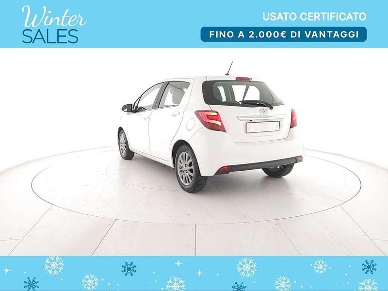 Usata Toyota Yaris Active 69 CV (50 kW) 2017 Bianco Berlina