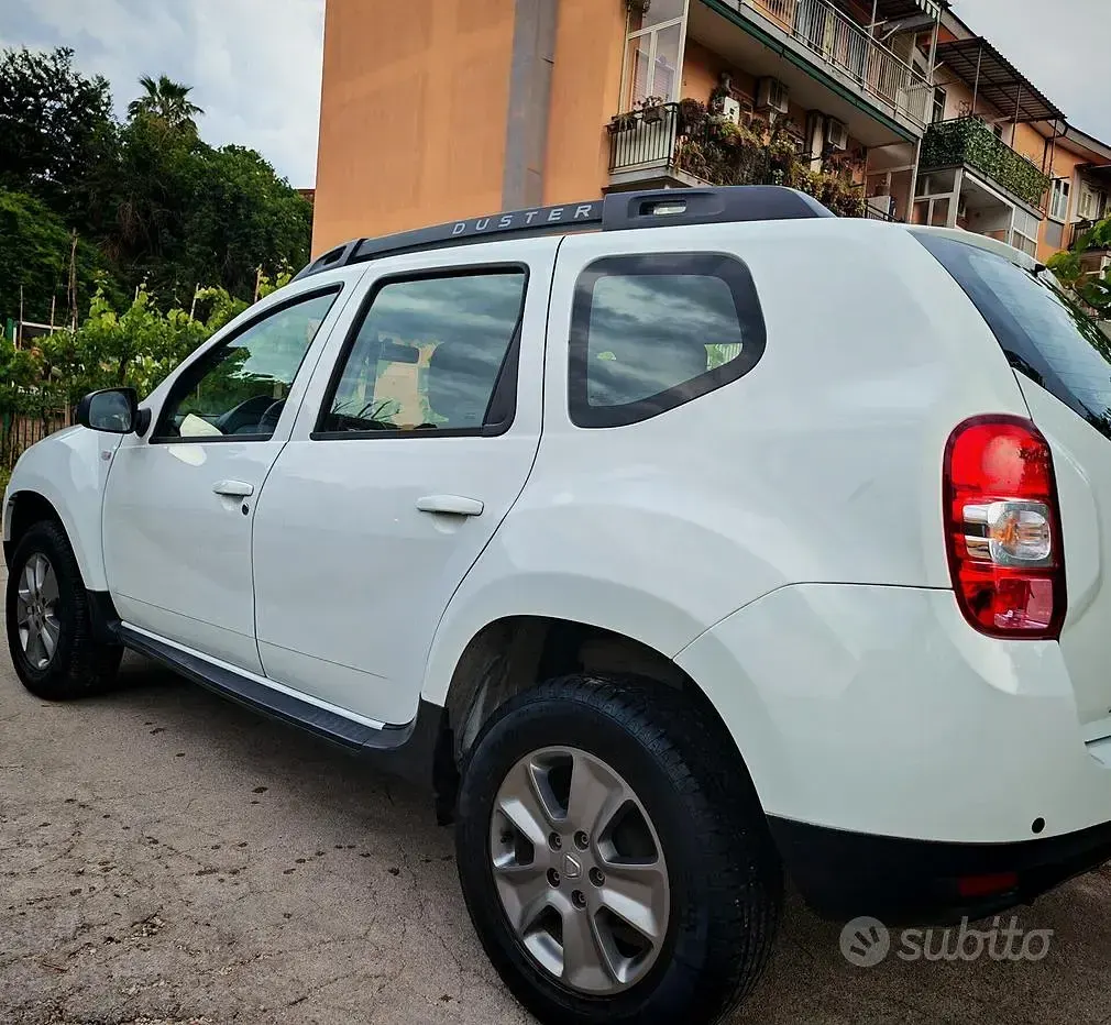 Usata Dacia Duster Prestige 109 CV (80 kW) 2016 Bianco SUV