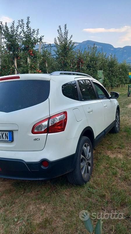 Usata Nissan Qashqai 2012 Bianco SUV