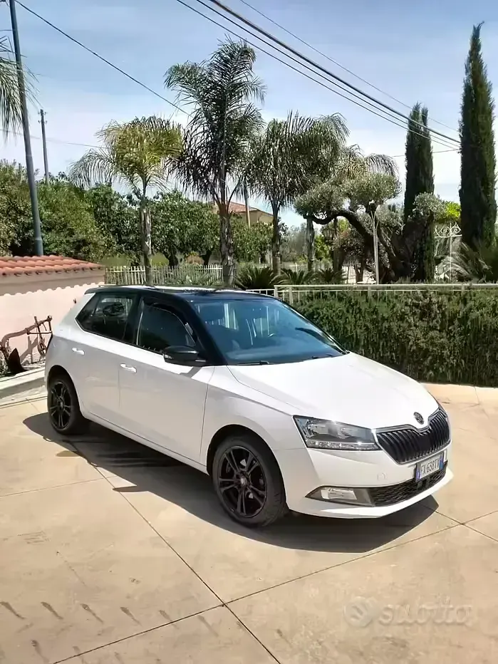 Usata Skoda Fabia Design Edition 60 CV (44 kW) 2019 Bianco Utilitaria