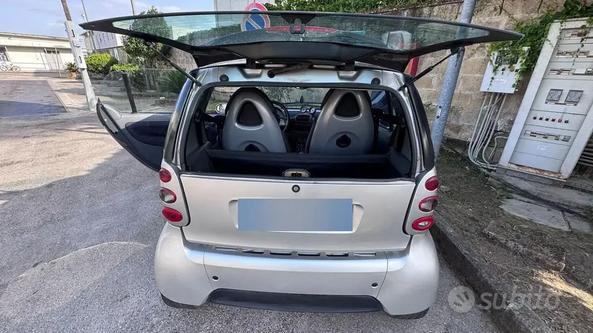 Usata Smart ForTwo Coupé 41 CV (30 kW) 2005 Grigio Coupé