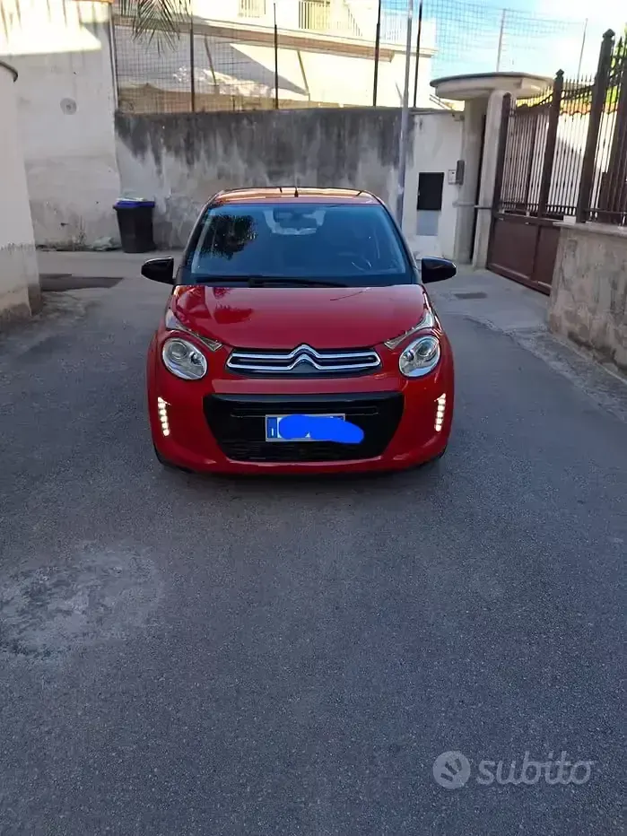 Usata Citroën C1 68 CV (50 kW) 2020 Rosso Utilitaria