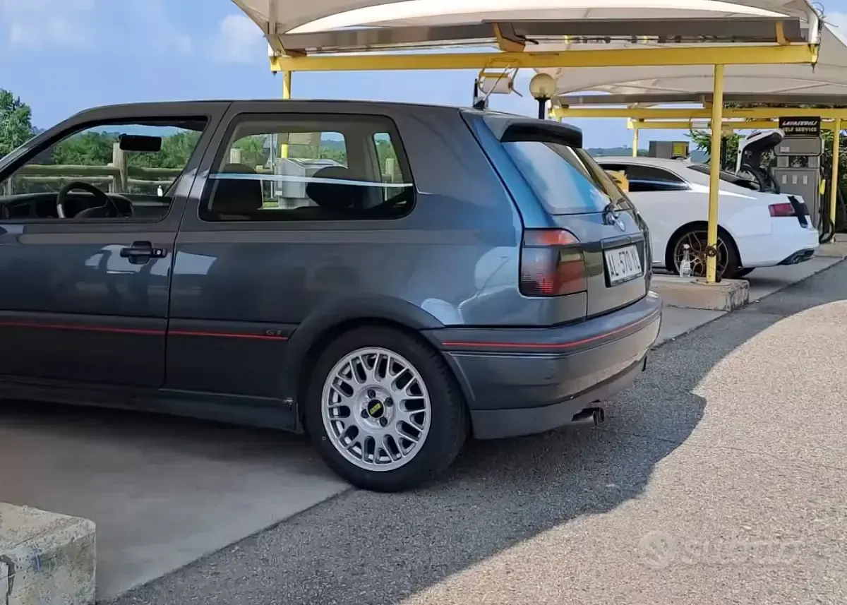 Usata VW Golf III GT 101 CV (74 kW) 1996 Grigio Berlina