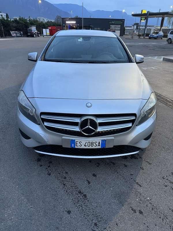 Usata Mercedes A180 Premium 109 CV (80 kW) 2013 Berlina