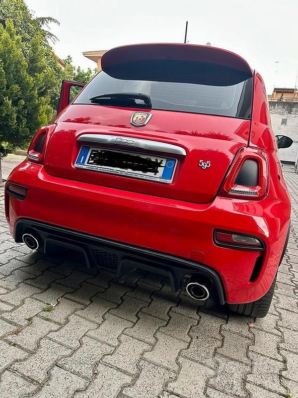 Usata Fiat 500 Abarth 145 CV (106 kW) 2019 Rosso Utilitaria
