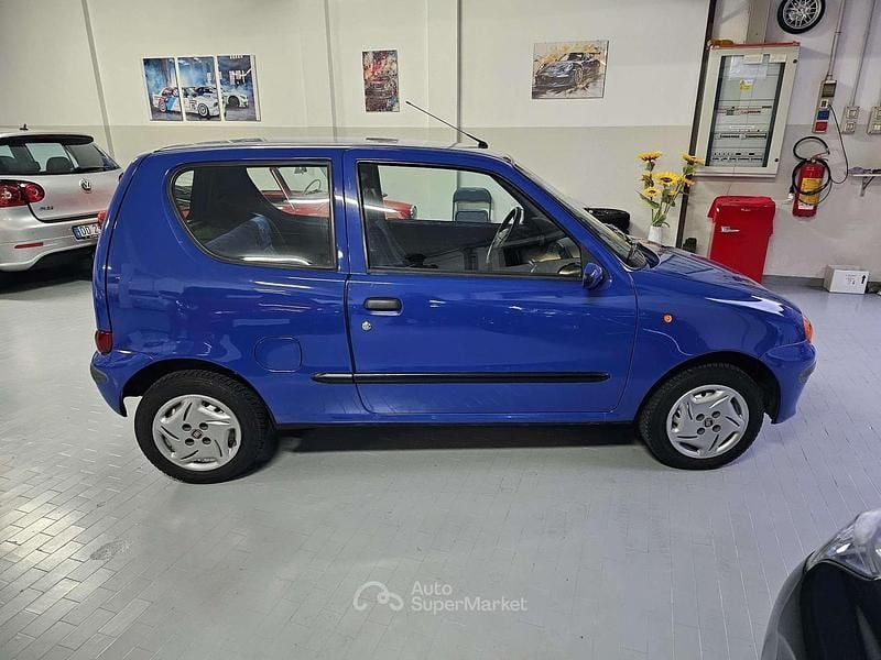 Usata Fiat 600 54 CV (39 kW) 2000 Blu/azzurro Berlina