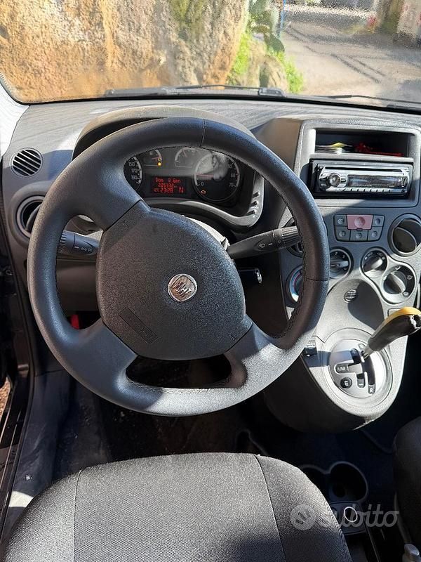 Usata Fiat Panda 69 CV (50 kW) 2010 Utilitaria