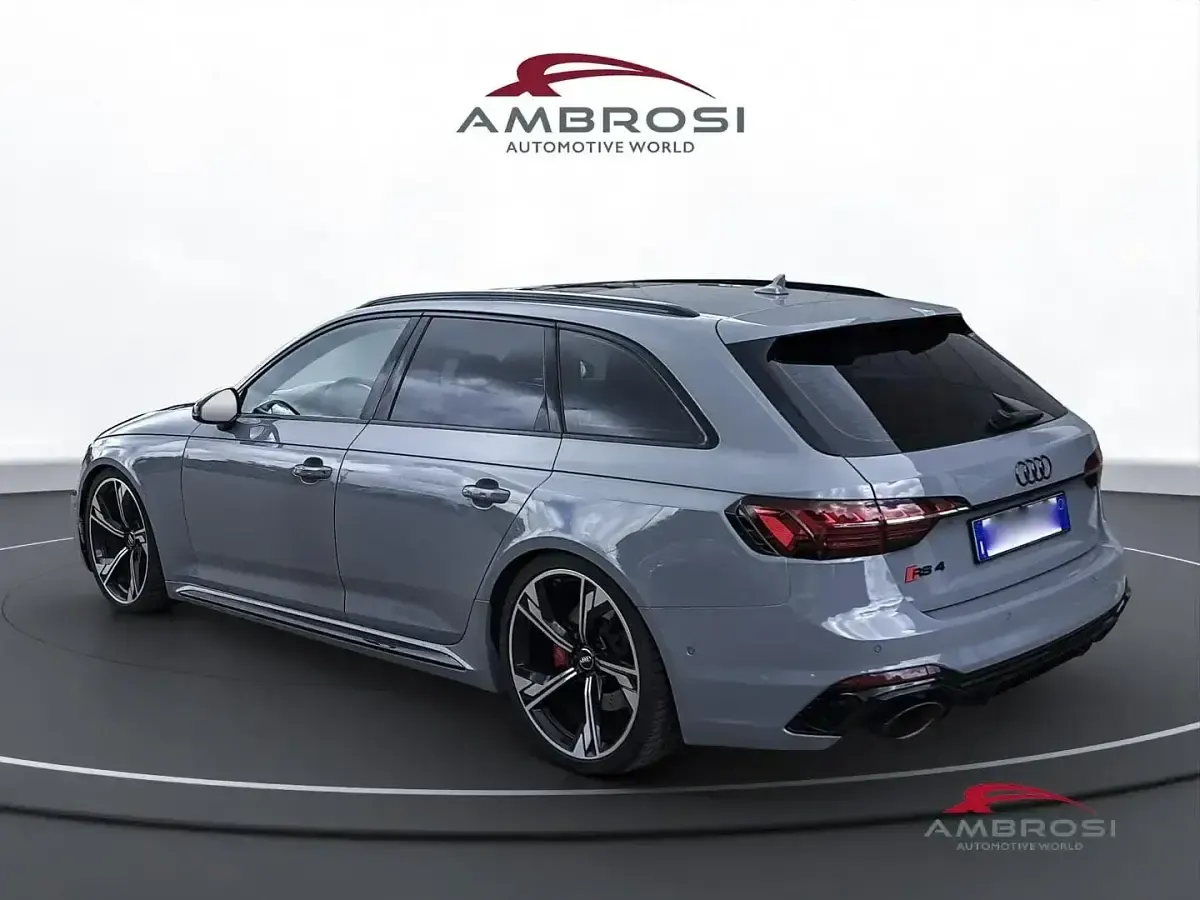 Usata Audi RS4 450 CV (330 kW) 2020 Nero Station wagon