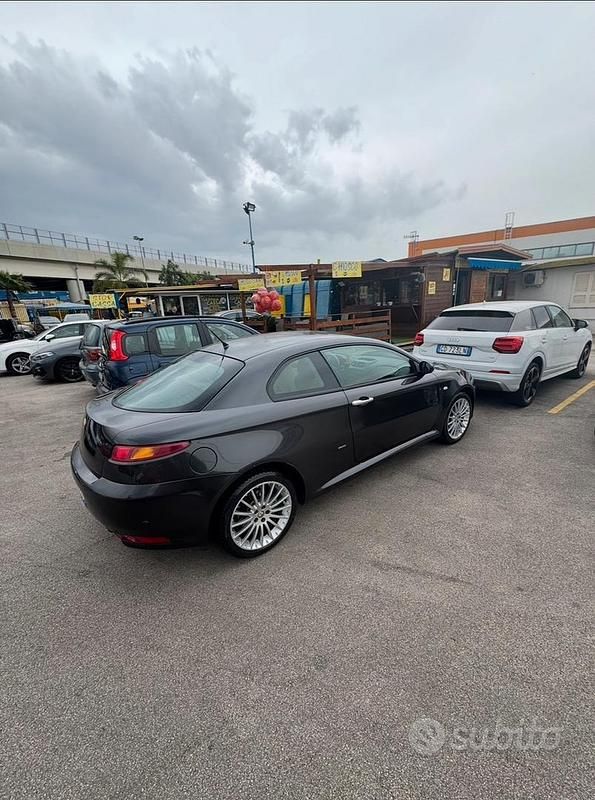 Usata Alfa Romeo GT 150 CV (110 kW) 2007 Nero Coupé