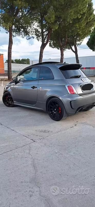 Usata Abarth 500C Turismo 160 CV (117 kW) 2015 Grigio Cabrio