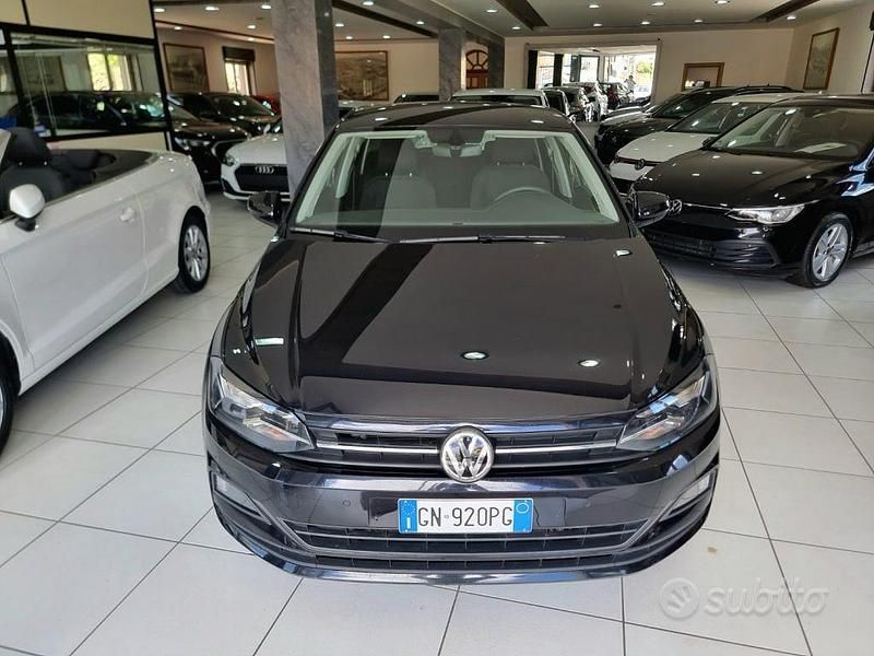 Usata VW Polo Comfortline 95 CV (69 kW) 2020 Grigio Utilitaria