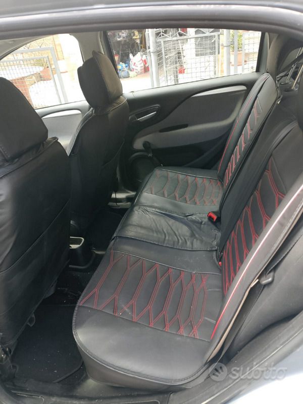 Usata Fiat Punto Evo 65 CV (47 kW) 2011 Grigio Utilitaria