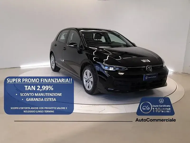 Usata VW Golf VIII Life 116 CV (85 kW) 2025 Berlina