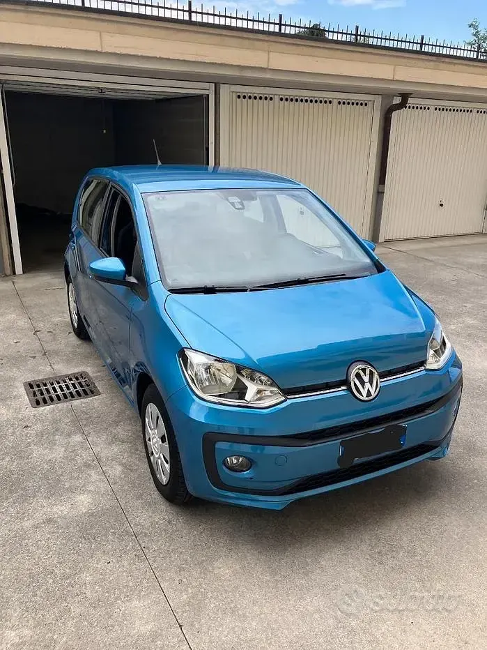 Usata VW up! move up! 60 CV (44 kW) 2018 Bluazzurro Utilitaria
