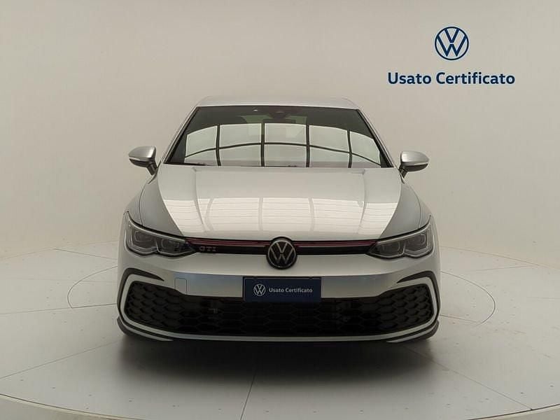 Usata VW Golf VIII GTI 245 CV (180 kW) 2022 Reflex silver Utilitaria