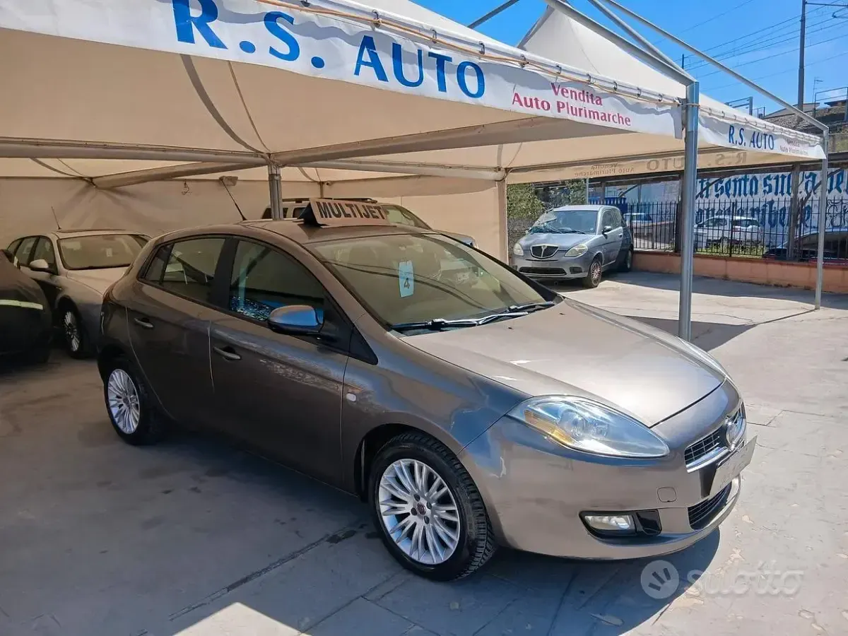 Usata Fiat Bravo 105 CV (77 kW) 2009 Grigio Utilitaria