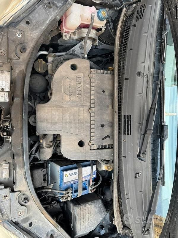 Usata Lancia Musa 69 CV (50 kW) 2008 Nero Monovolume