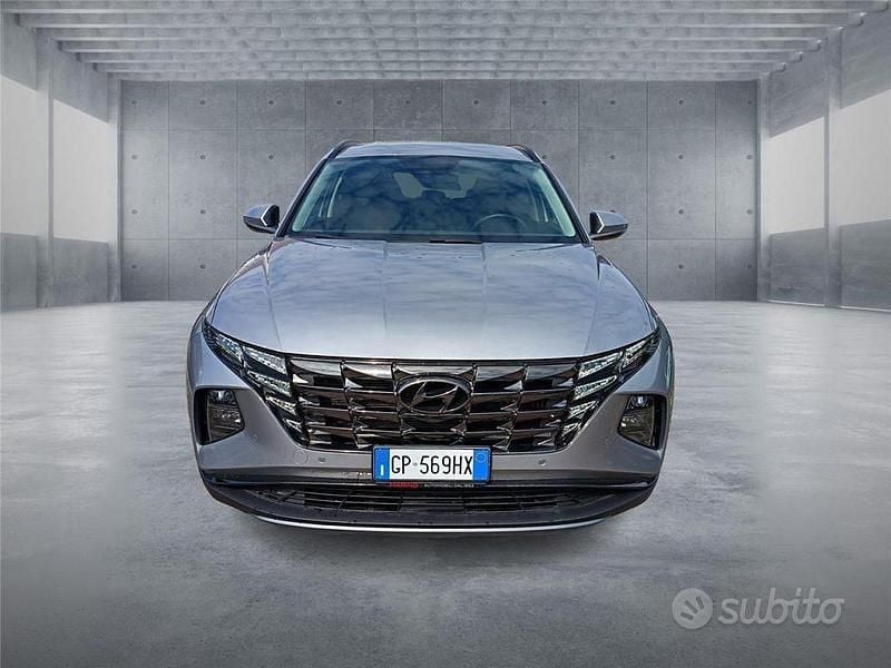 Usata Hyundai Tucson 180 CV (132 kW) 2023 Grigio SUV